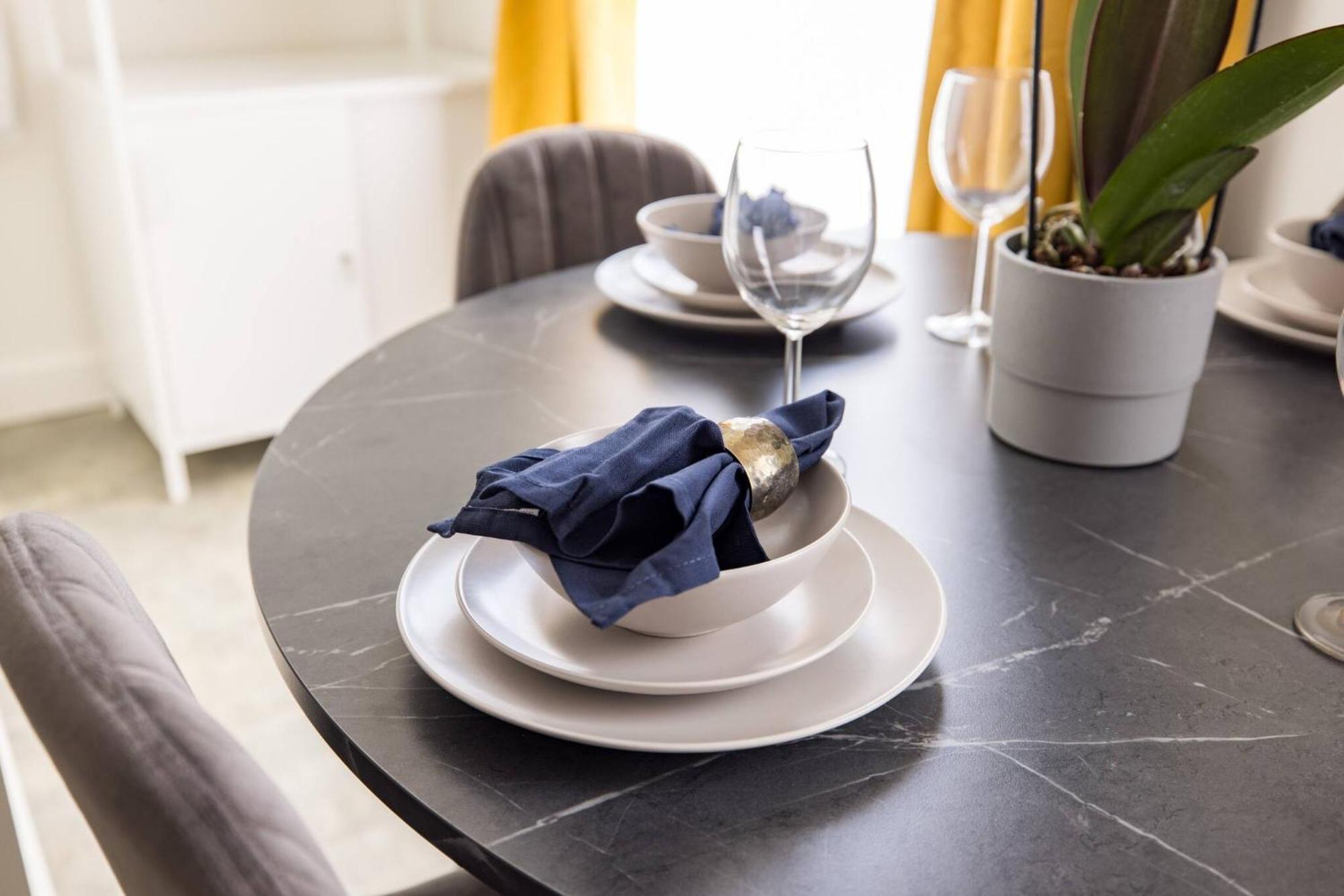 Wild Roses Serviced Apartments - Chelsea Londen Buitenkant foto