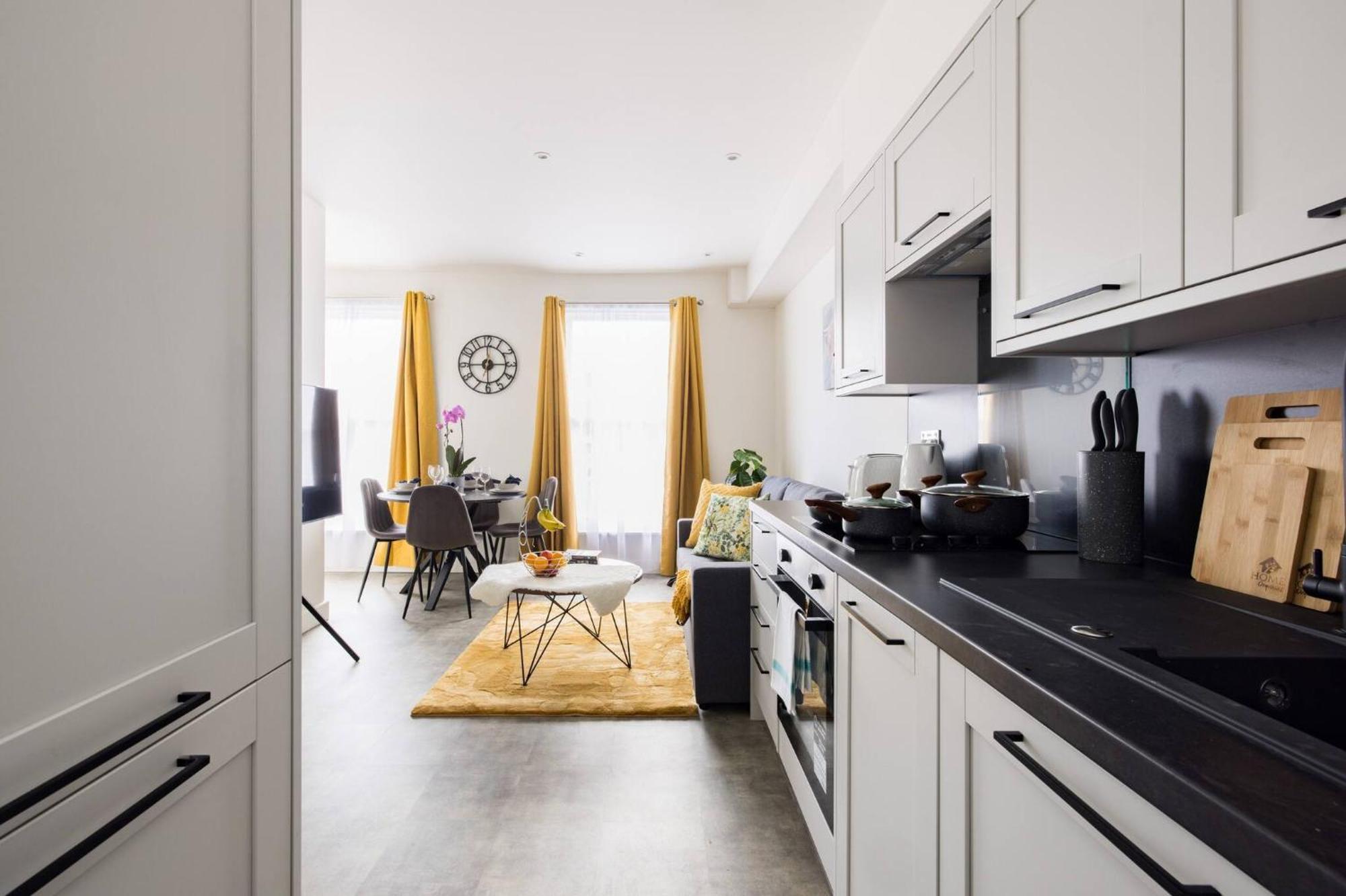 Wild Roses Serviced Apartments - Chelsea Londen Buitenkant foto